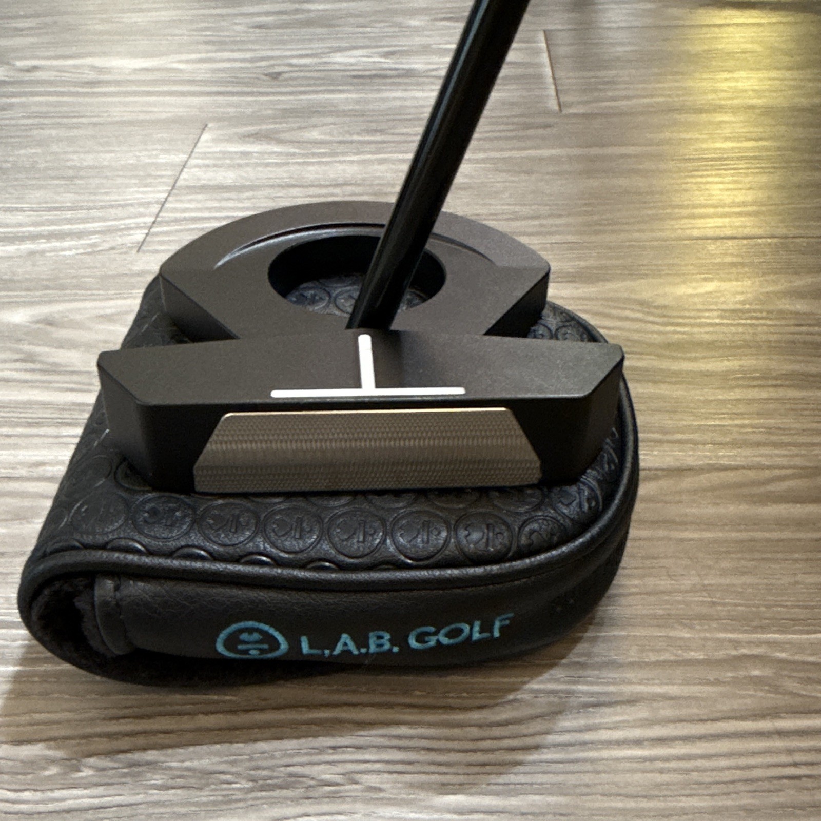 L.A.B. Golf DF3i Black Mallet Putter Right-Handed Golf Club w/ Headcover - 35 in L.A.B. Golf DF3i Black Mallet Putter Right-Handed Golf Club w/ Headcover - 35 in