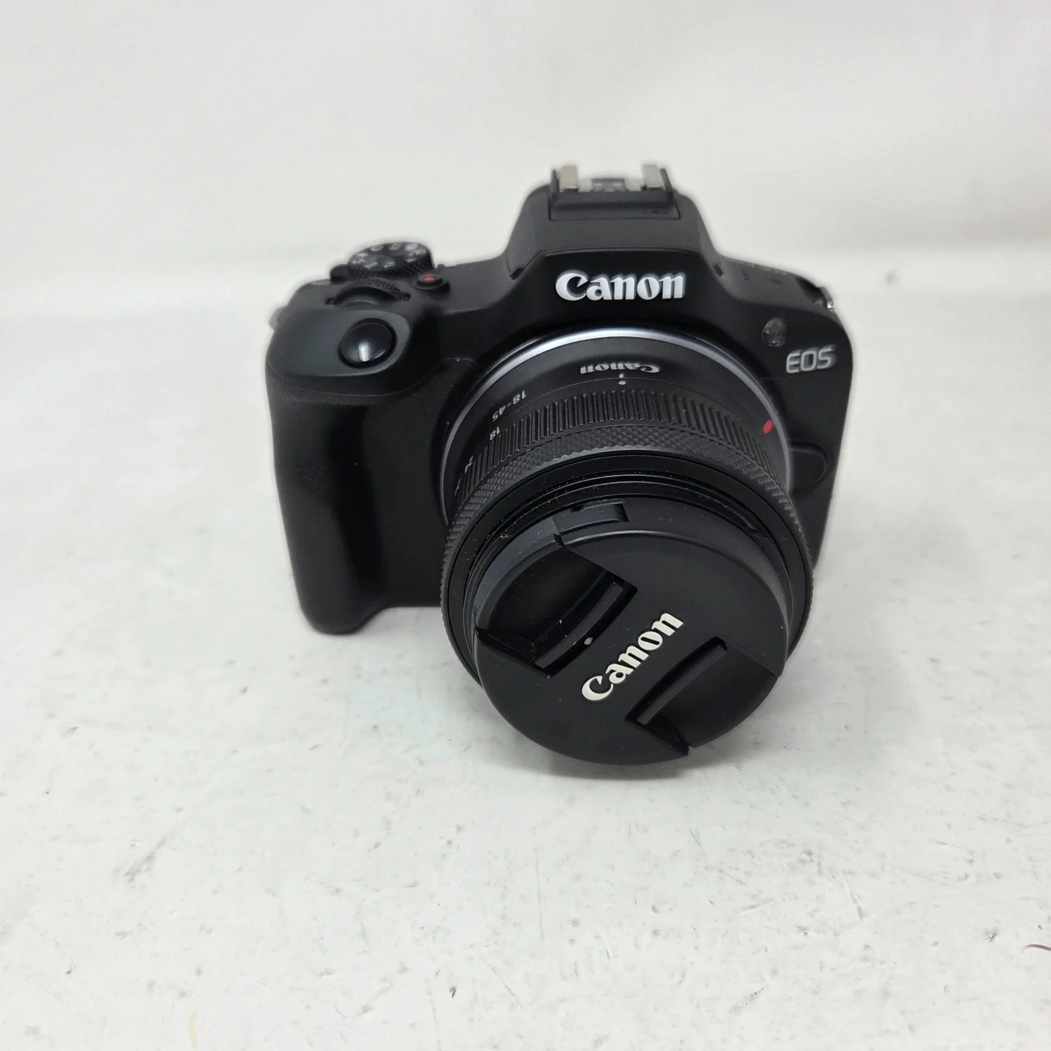 Canon EOS R50 Mirrorless Camera Black w/ RF-S 18-45mm f/4.5-6.3 IS STM Lens