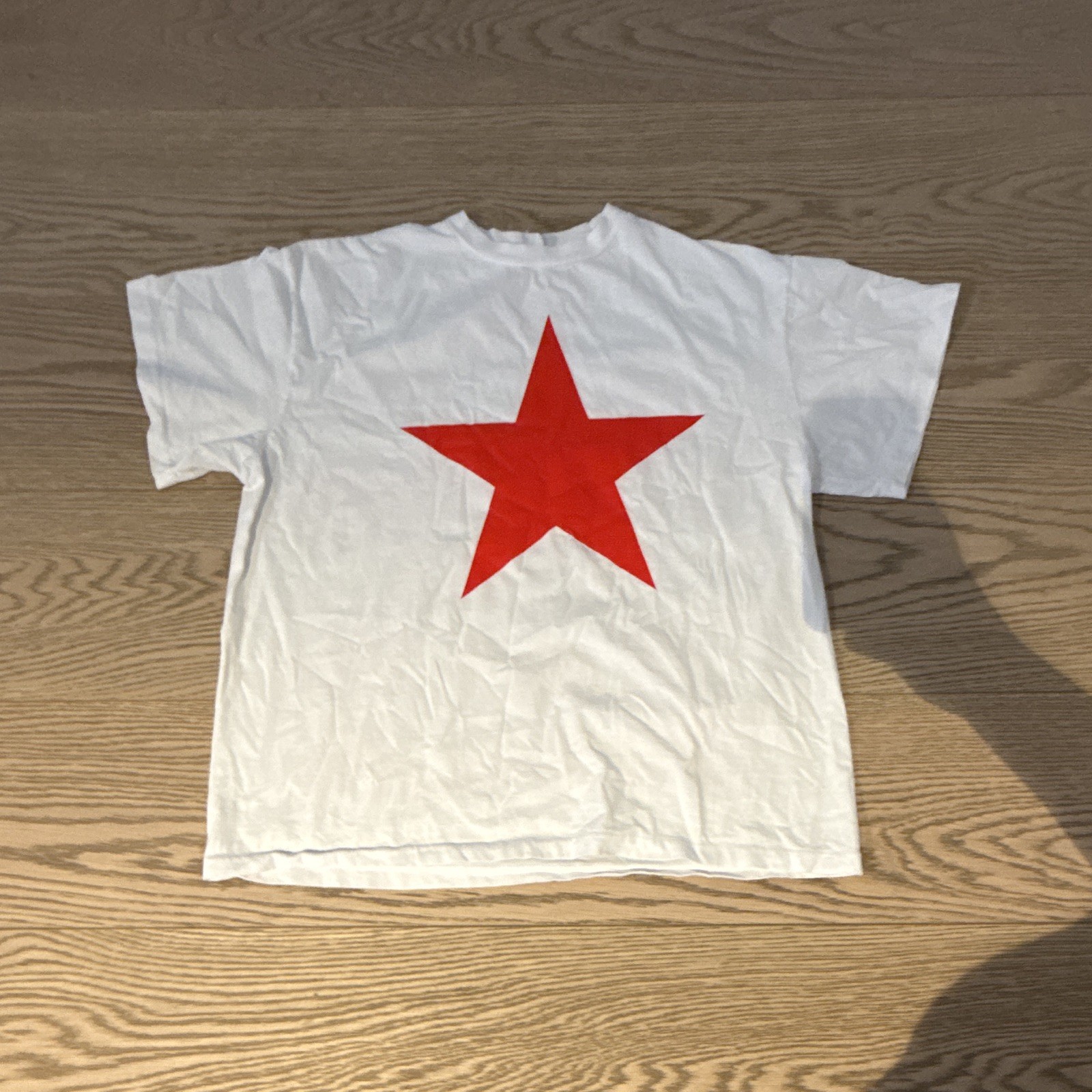 YE Live at Soldier Field 09.03.26-09.04.26 Size 1 White TShirt Red Star Graphic YE Live at Soldier Field 09.03.26-09.04.26 Size 1 White TShirt Red Star Graphic