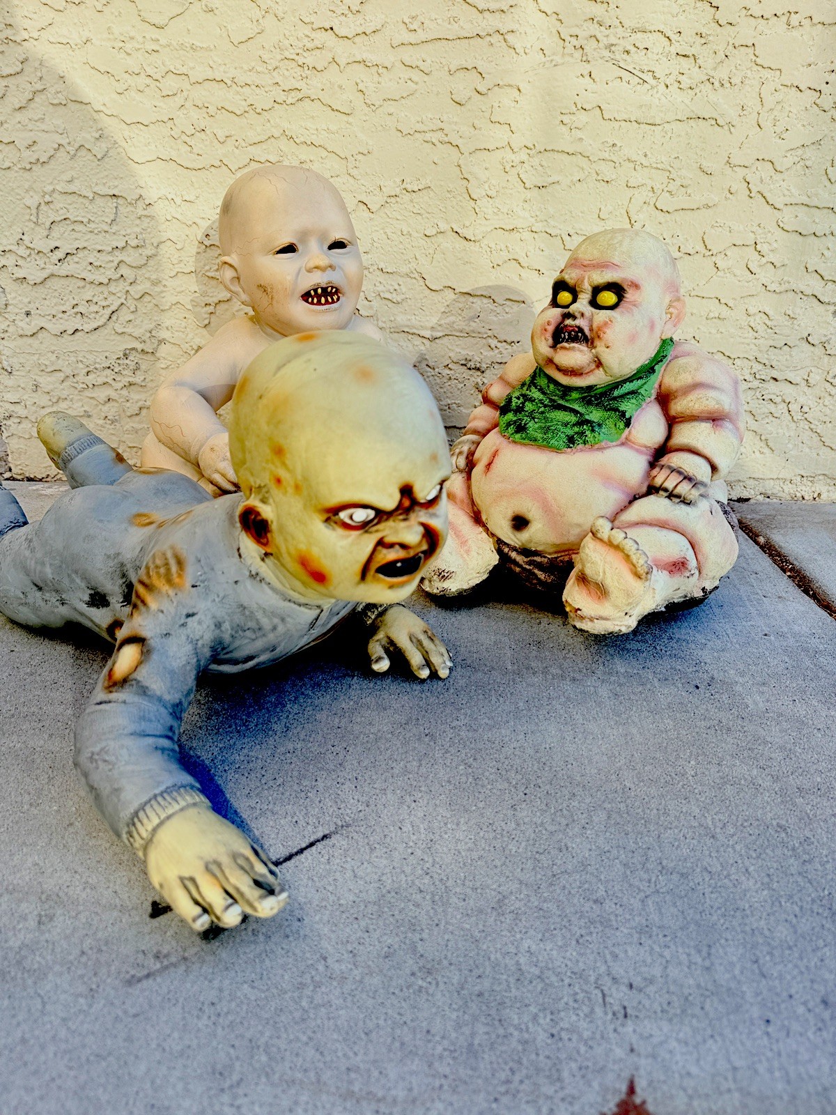Spirit of Halloween Rare Zombie Blubbers The Runt Wall Crawler LOT as is see pic Spirit of Halloween Rare Zombie Blubbers The Runt Wall Crawler LOT as is see pic