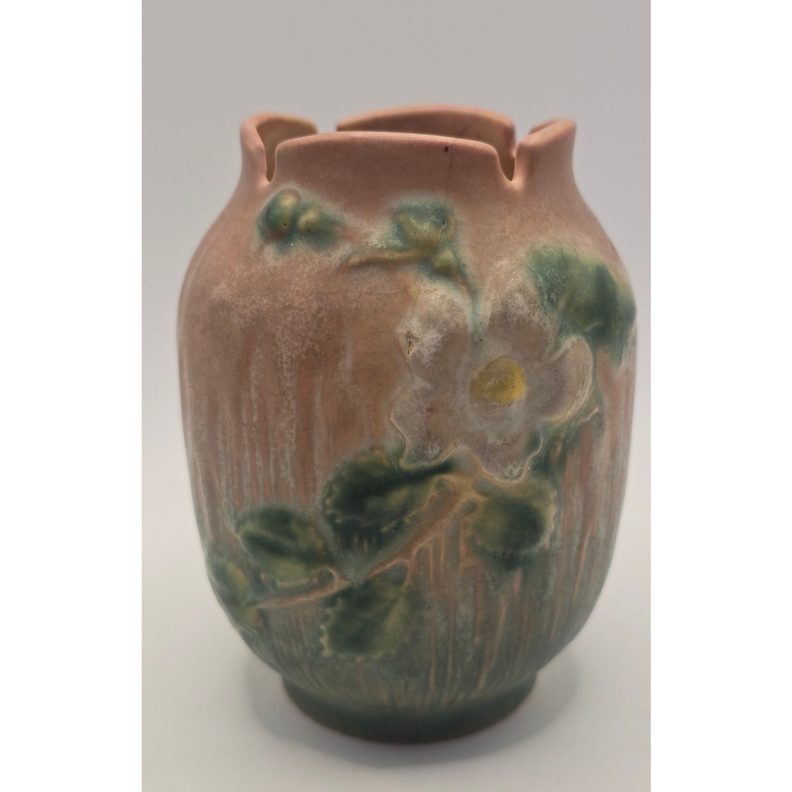 Vintage Roseville White Rose Pink Green Art Pottery Vase Notched Rim 4