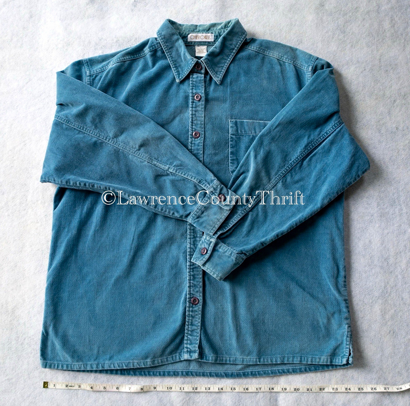 Vintage Cherokee, Super Soft 100% Cotton Blue Button-Up Long Sleeve Shirt Vintage Cherokee, Super Soft 100% Cotton Blue Button-Up Long Sleeve Shirt