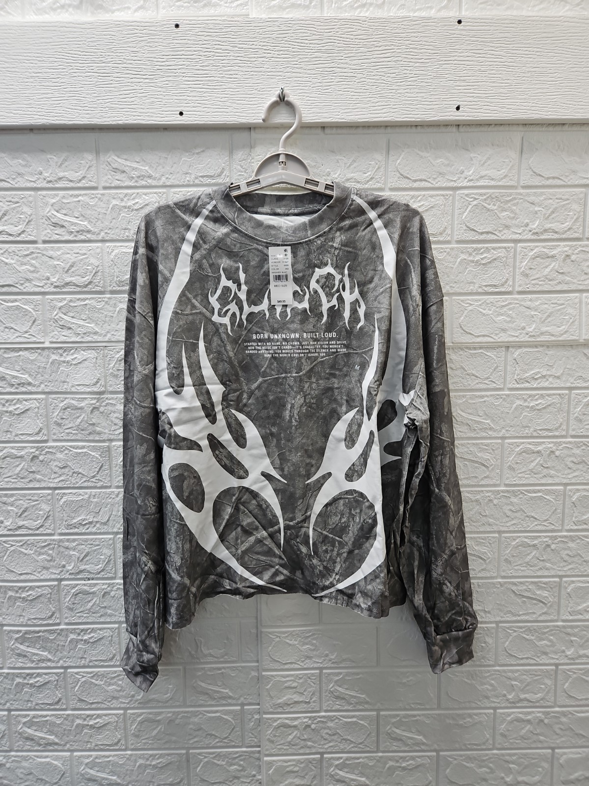 New Pacsun Men\'s Glitch Camo Cropped Long Sleeve Tshirt Washed Black Sz M New Pacsun Men\'s Glitch Camo Cropped Long Sleeve Tshirt Washed Black Sz M
