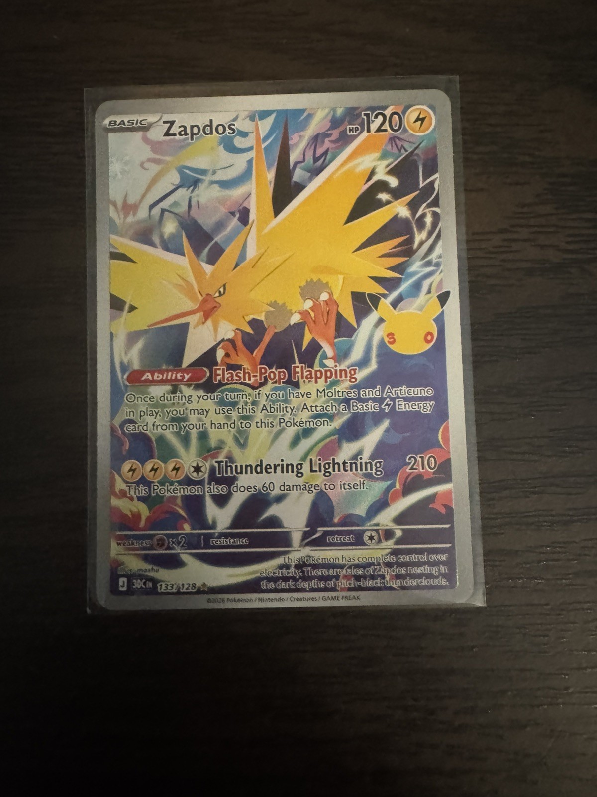 Pokémon Zapdos 133/128 Illustration Rare Pokemon 30th Anniversary Pokémon Zapdos 133/128 Illustration Rare Pokemon 30th Anniversary