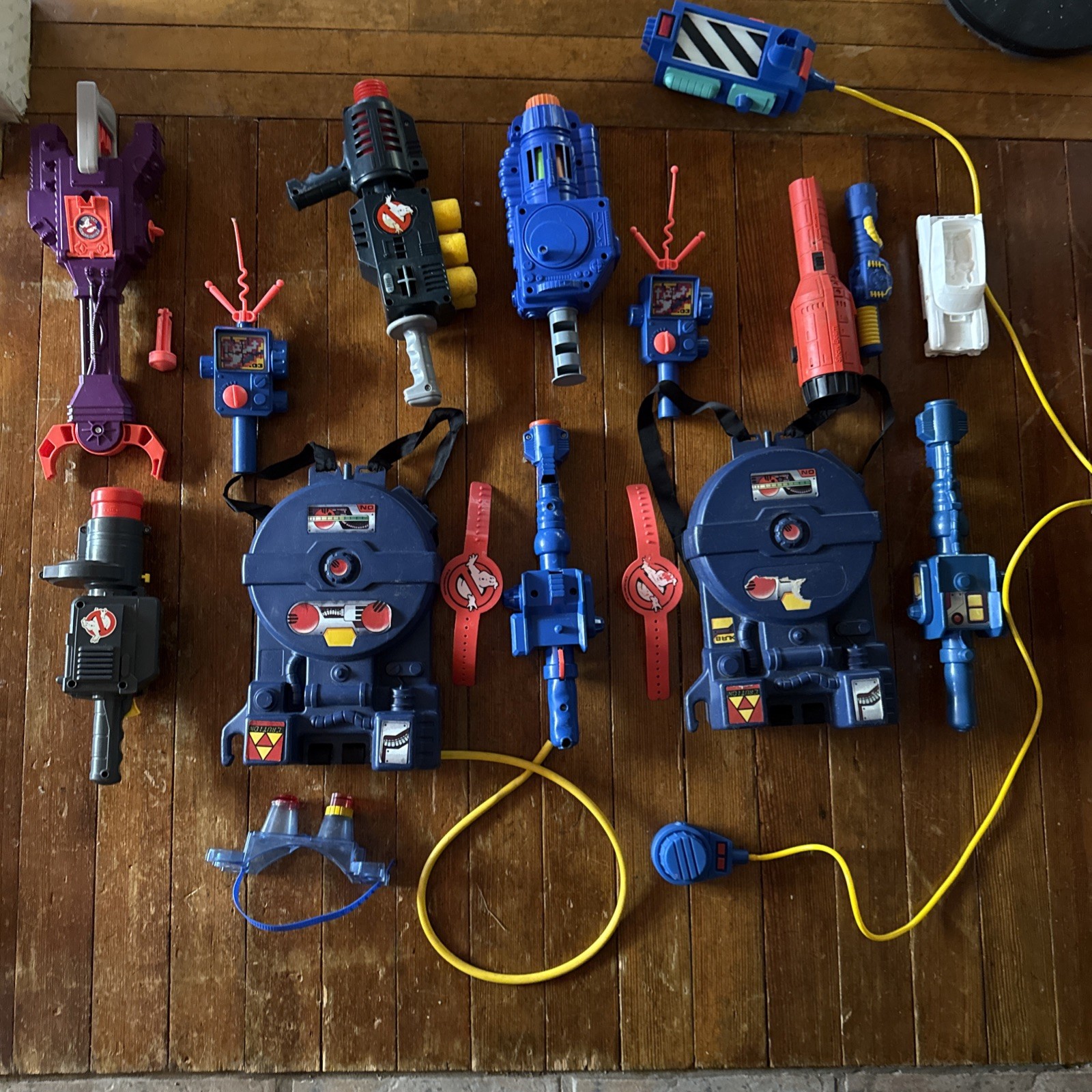 Vintage 80\'s Real Ghostbusters Big Lot of Proton Packs, PKE, GhostTrap, goggles+ Vintage 80\'s Real Ghostbusters Big Lot of Proton Packs, PKE, GhostTrap, goggles+