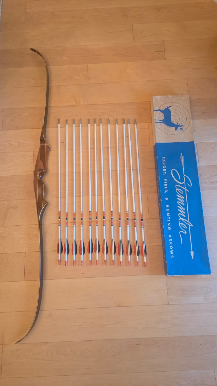 Vintage 1976 Stemmler Jaguar Recurve Bow 60\