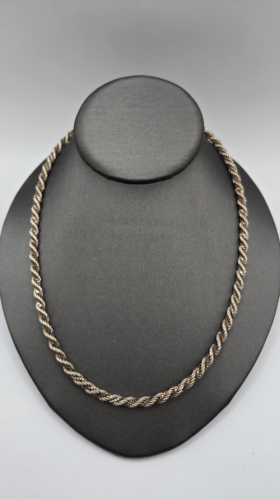 Vintage Italy Jewelry UnoAErre 925 Sterling Silver Box Twist Chain 19 Inch Vintage Italy Jewelry UnoAErre 925 Sterling Silver Box Twist Chain 19 Inch