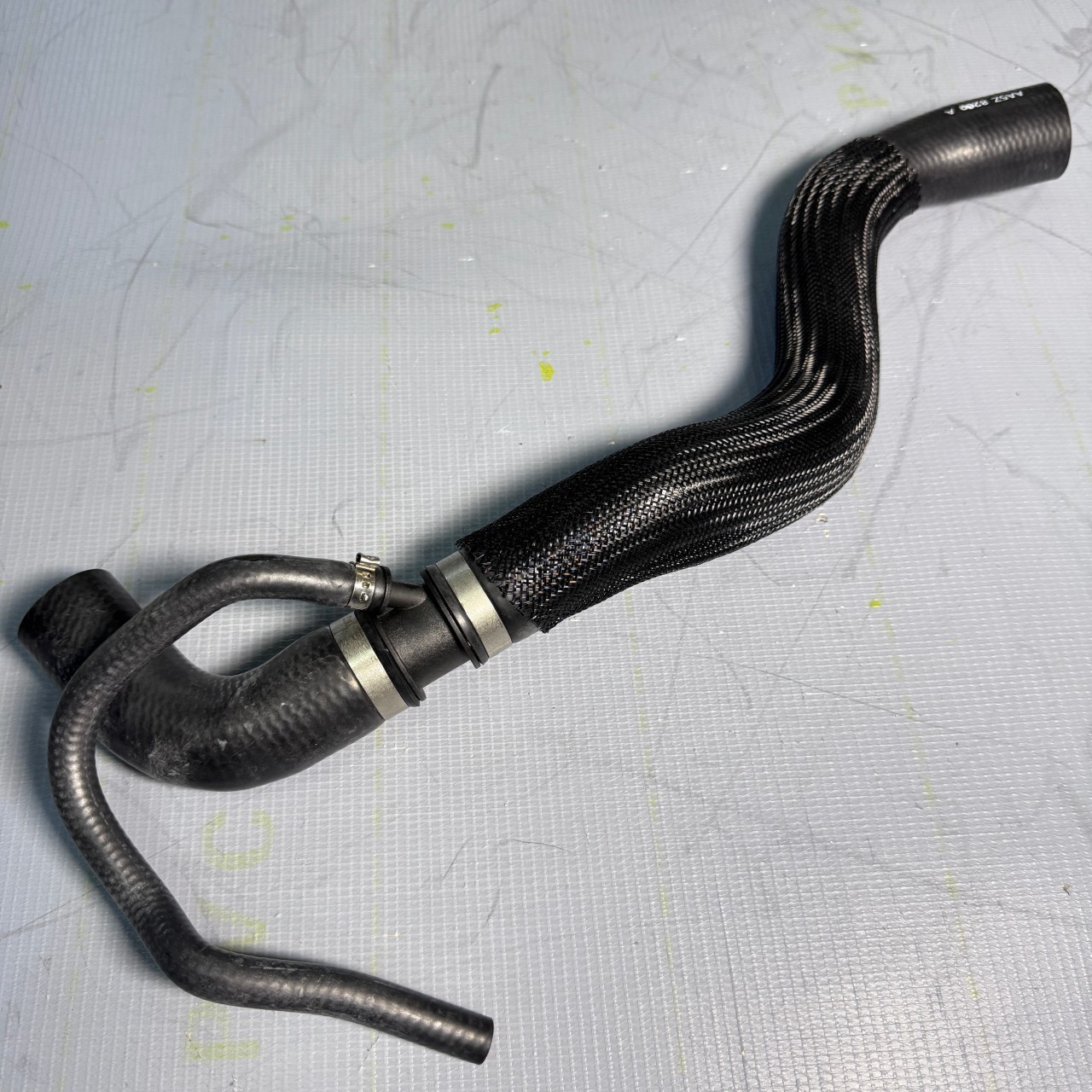 Radiator Coolant Hose Fits Ford 2010-2019 AA5Z8260A Radiator Coolant Hose Fits Ford 2010-2019 AA5Z8260A
