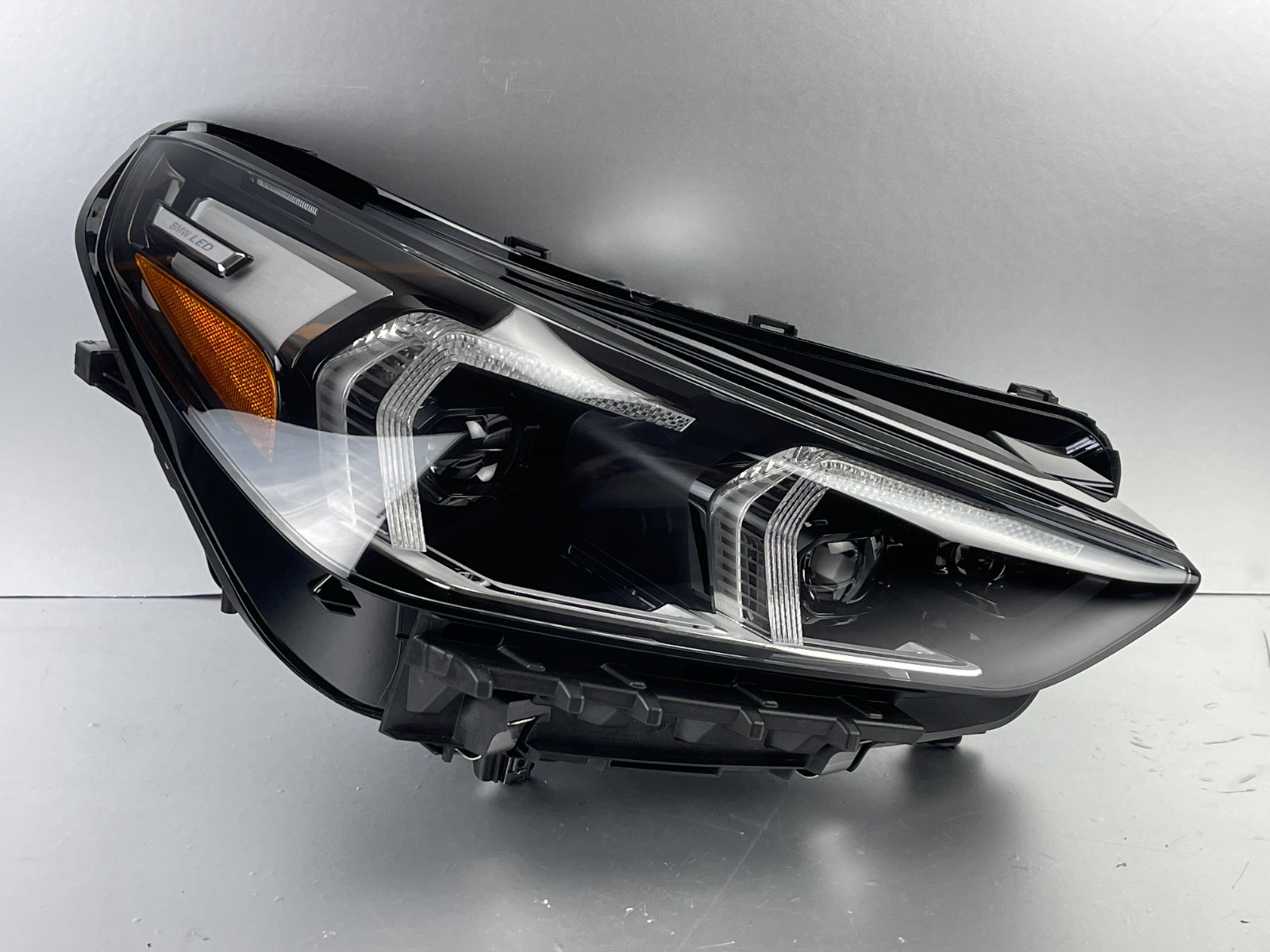 Nice 2023-2026 BMW X1 U11 Right Passenger LED Headlight OEM 63-11-5-A64-432