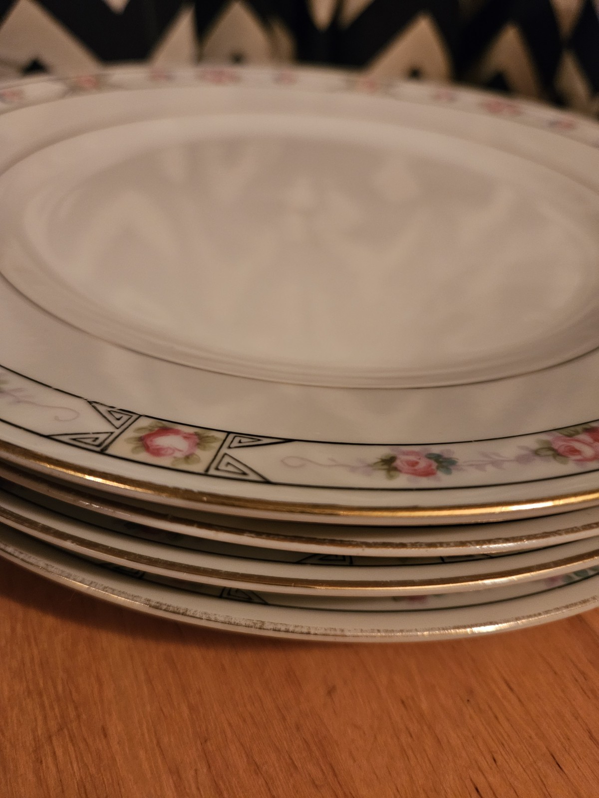 Vintage Art Deco Nortitake China 4 Piece Set Roses Gold Trim Vintage Art Deco Nortitake China 4 Piece Set Roses Gold Trim