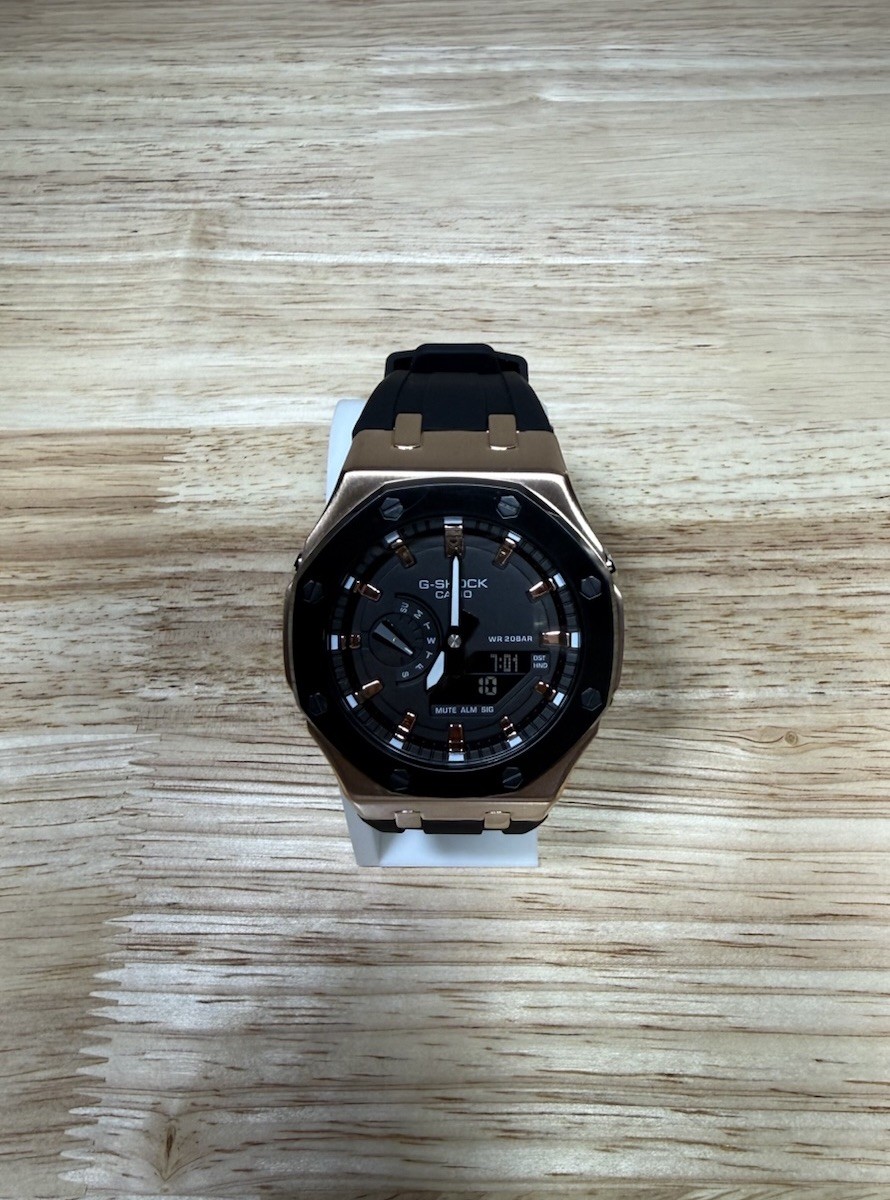 Casio G-SHOCK GA-2100 Custom CasiOak Two-Tone Metal Mod – Rose Gold/Black Casio G-SHOCK GA-2100 Custom CasiOak Two-Tone Metal Mod – Rose Gold/Black