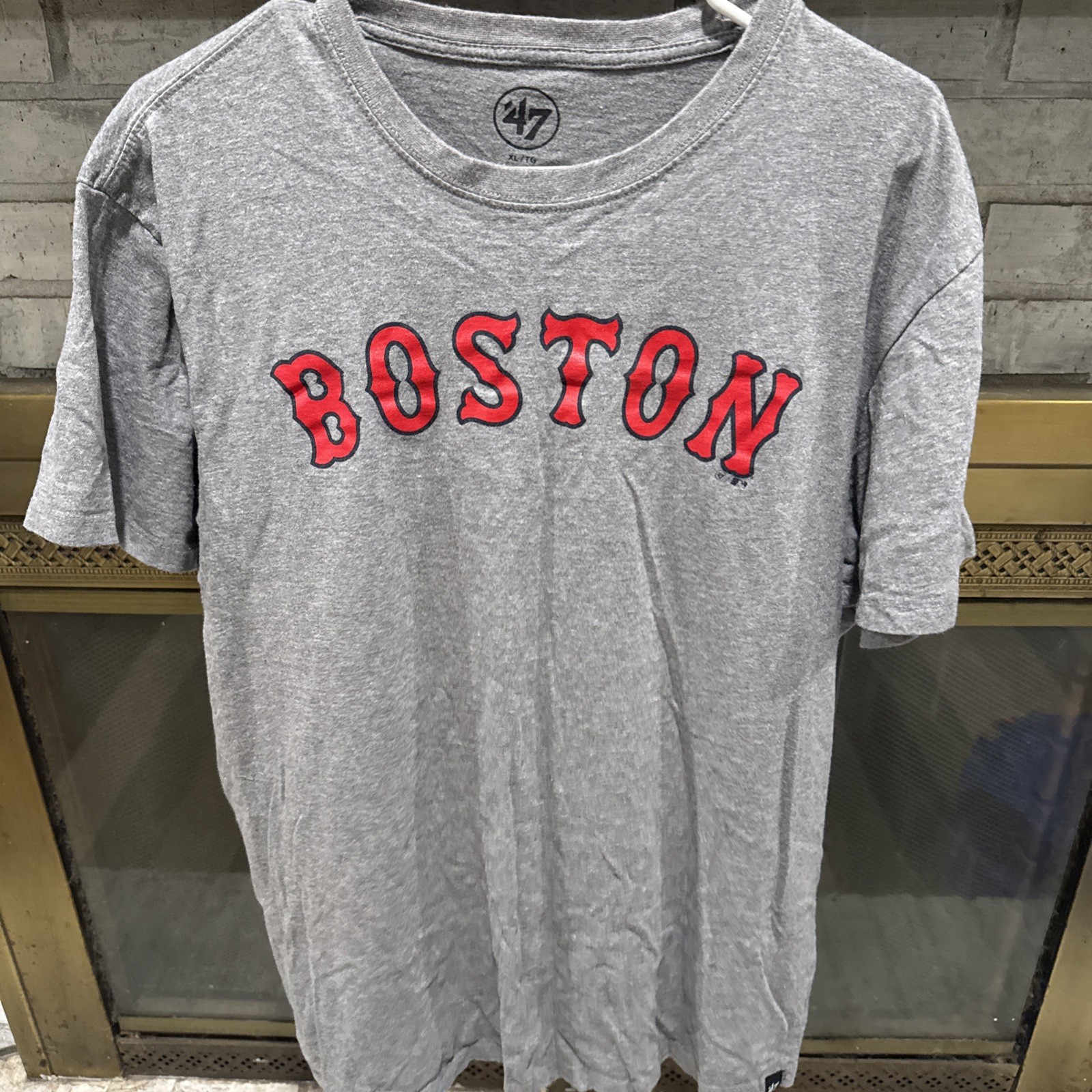 Men’s Mookie Betts Boston Red Sox T-Shirt Size XL Men’s Mookie Betts Boston Red Sox T-Shirt Size XL