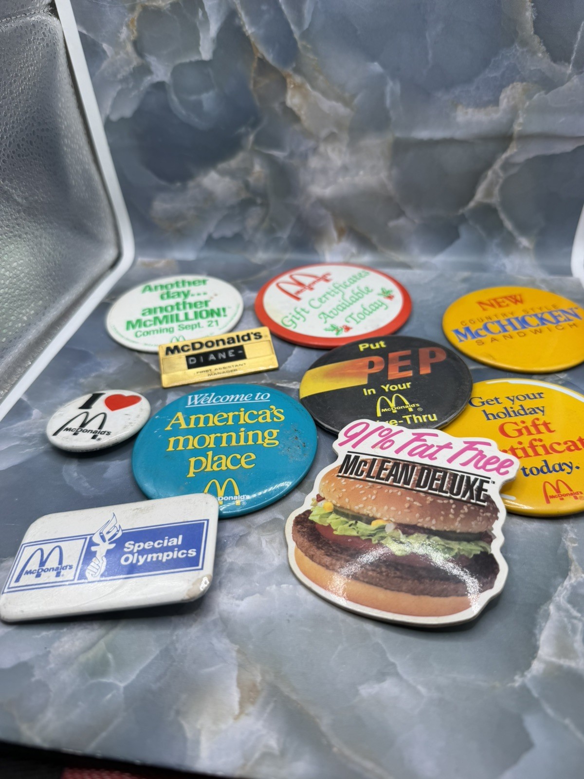 Vintage McDonald\'s Pinback Buttons Lot Of 10 Vintage McDonald\'s Pinback Buttons Lot Of 10