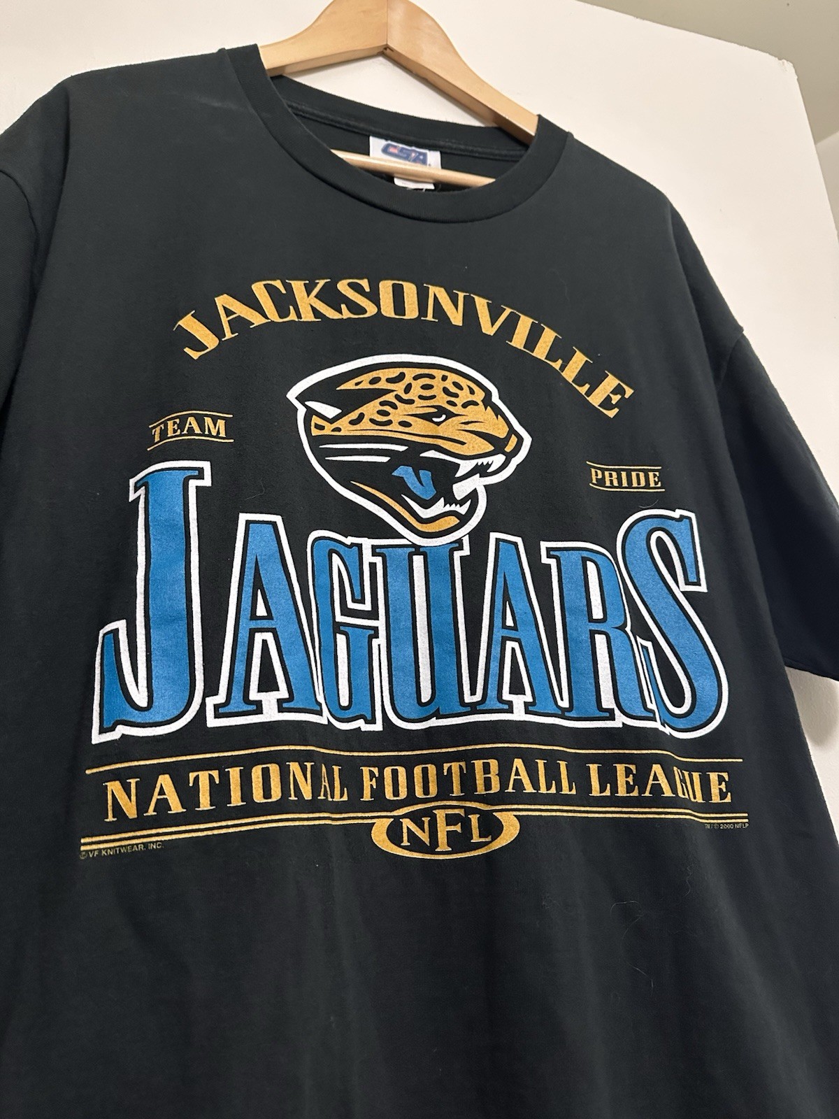 Deadstock Vintage 2000 Jacksonville Jaguars NFL Football T Shirt Size XL New Deadstock Vintage 2000 Jacksonville Jaguars NFL Football T Shirt Size XL New