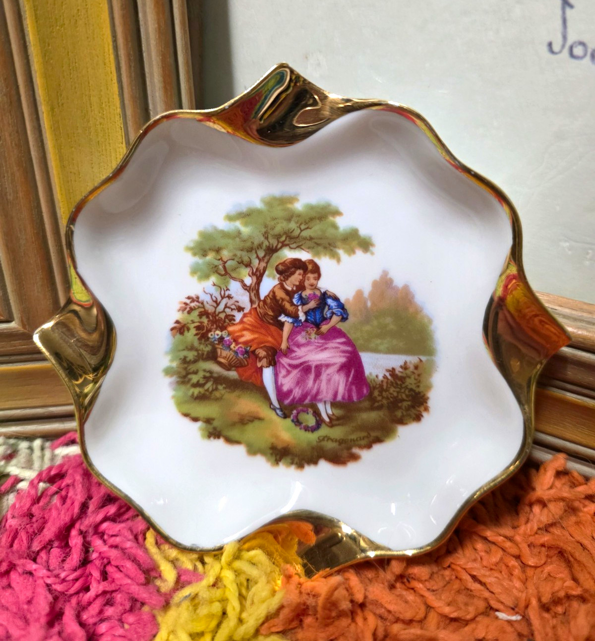 Vtg Limoges France Porcelain D\'Art Fragonard Romantic Scene Mini Pin Dish Gold Vtg Limoges France Porcelain D\'Art Fragonard Romantic Scene Mini Pin Dish Gold