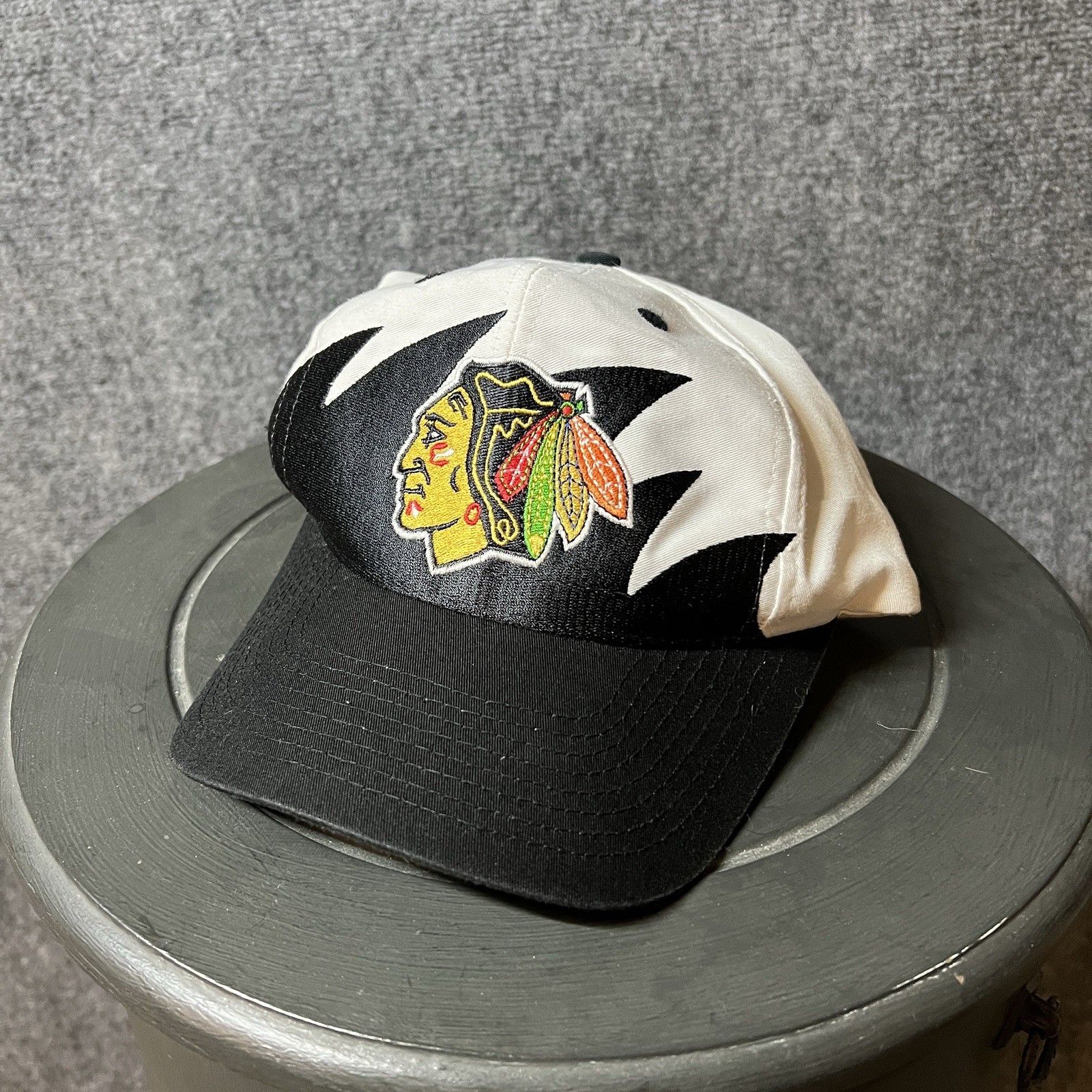 Vintage Chicago Blackhawks Hat Shark Tooth Pattern Logo 7 Brand NHL Hat Cap