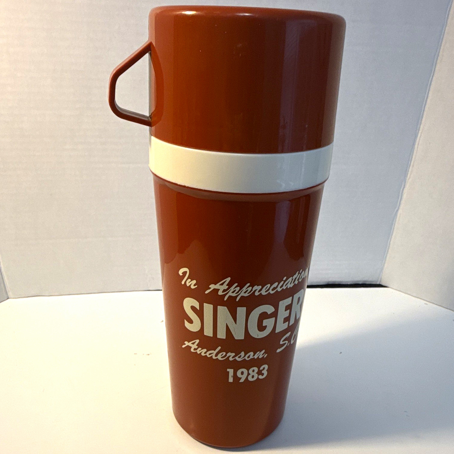 Vintage 1983 Singer Aladdin Thermos 1 Liter Anderson SC Appreciation USA Vintage 1983 Singer Aladdin Thermos 1 Liter Anderson SC Appreciation USA