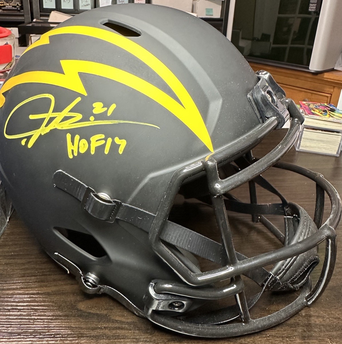 Ladanian Tomlinson Signed Slate Chargers Full Size Authentic Helmet Beckett COA Ladanian Tomlinson Signed Slate Chargers Full Size Authentic Helmet Beckett COA
