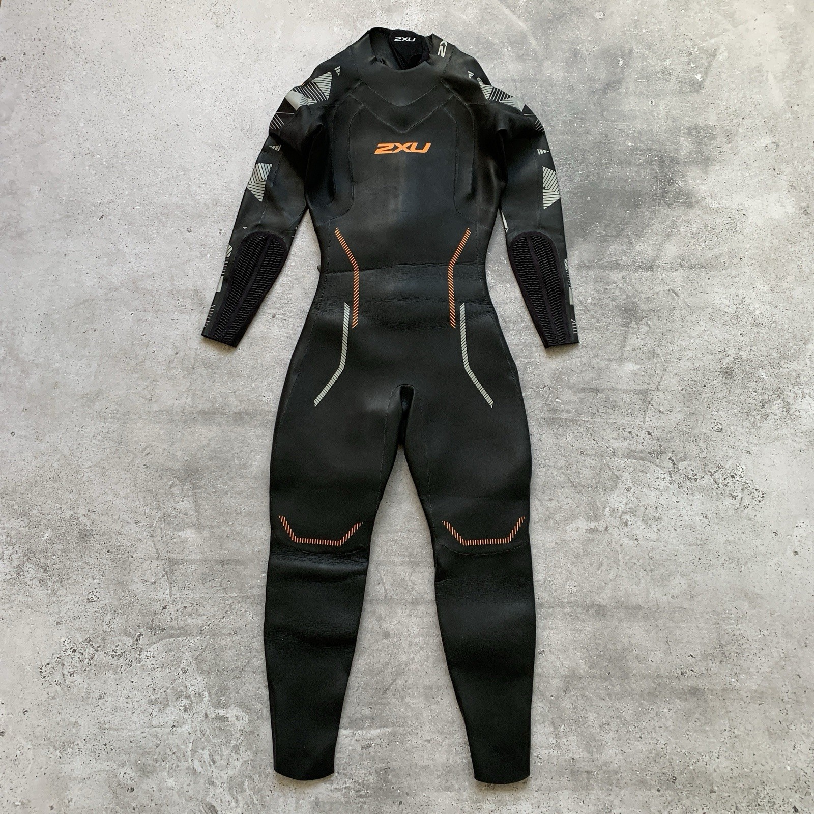 2XU PROPEL P:2 WETSUIT TRIATHLON PRO BLACK MEN\'S SIZE S