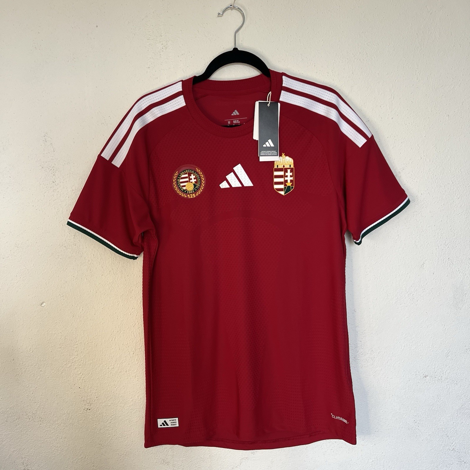 NWT Hungary Adidas 2026 Home Player Version Football KC6096 Authentic Men Medium NWT Hungary Adidas 2026 Home Player Version Football KC6096 Authentic Men Medium
