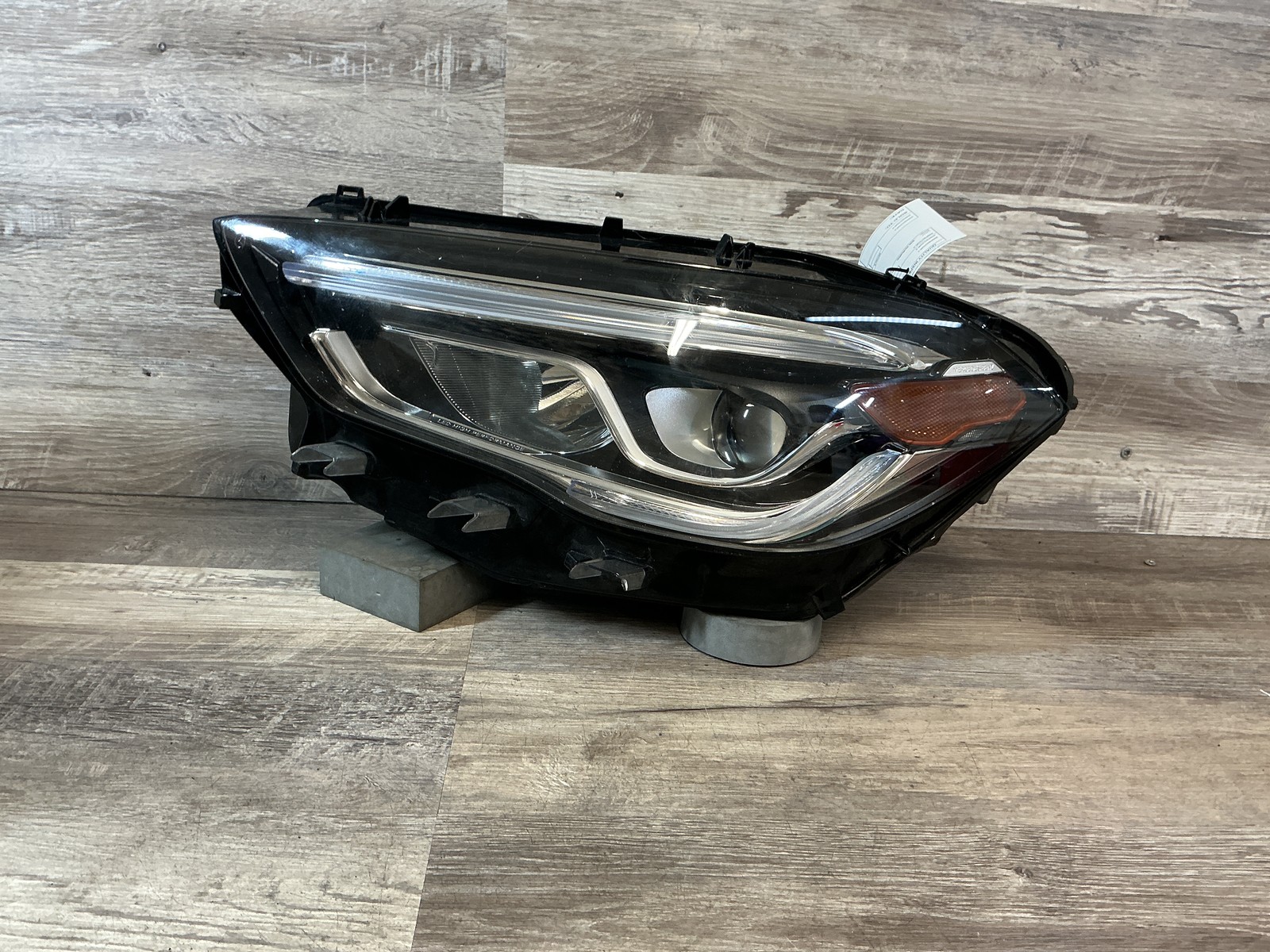 USED - 2021-2023 Mercedes Gla-Class L Headlamp LED - OEM USED - 2021-2023 Mercedes Gla-Class L Headlamp LED - OEM