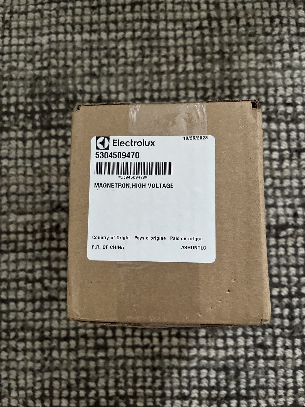 FRIGIDAIRE MICROWAVE MAGNETRON PART # 5304509470 NEW FRIGIDAIRE MICROWAVE MAGNETRON PART # 5304509470 NEW