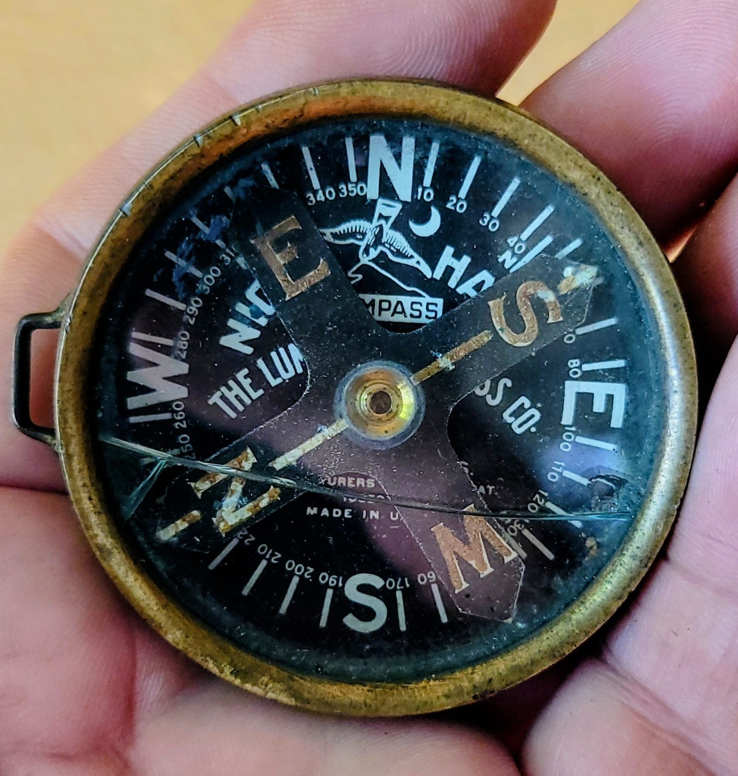 Antique NIGHT HAWK Compass Luminous USA WW1 World War 1 - WWI RARE - DAMAGED Antique NIGHT HAWK Compass Luminous USA WW1 World War 1 - WWI RARE - DAMAGED