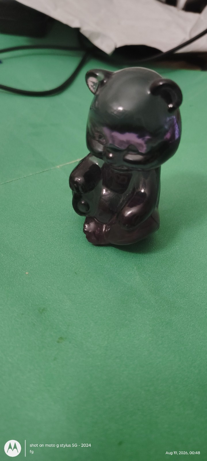 Vintage FENTON solid art glass black sitting 3 1/2\