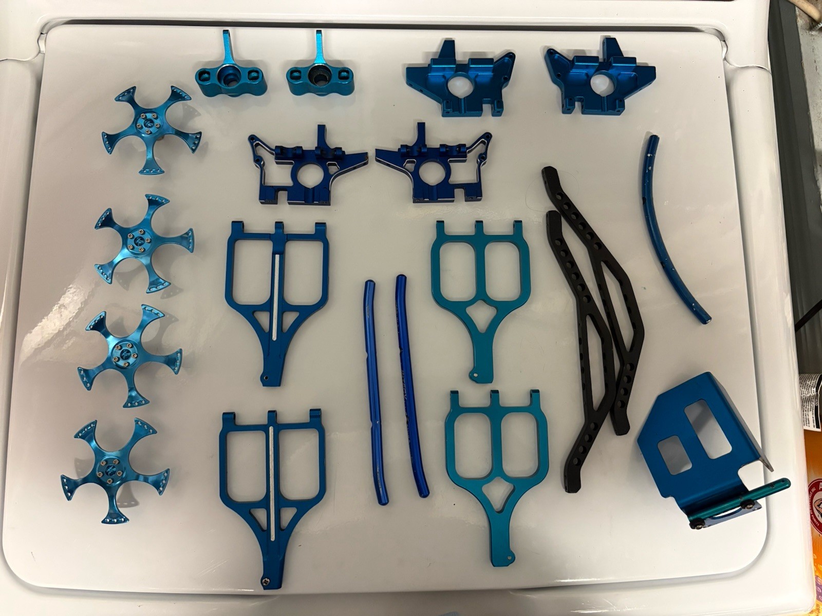 Traxxas Tmaxx aluminum parts