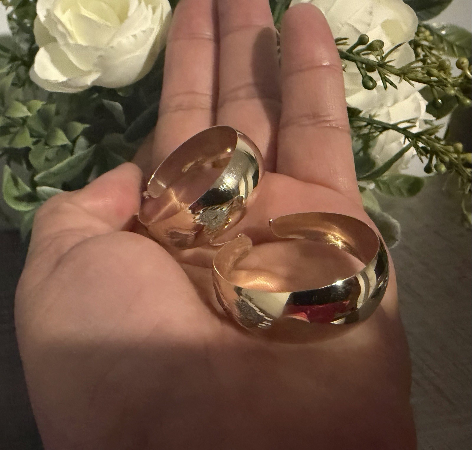 Wide solid 14k yellow gold hoop earrings with 3 color Hearts 1.25 inches Wide solid 14k yellow gold hoop earrings with 3 color Hearts 1.25 inches