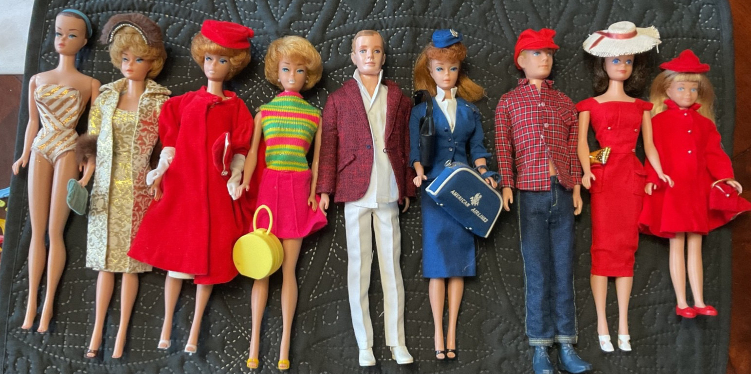 Vintage Barbie doll  lot (9)  case, bubblecut ponytail Ken midge fashion queen