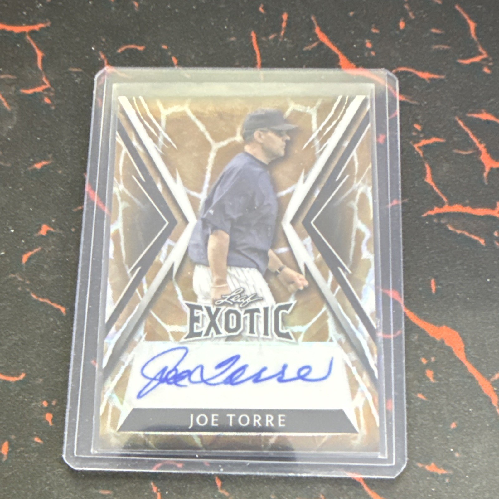 2023 Leaf Exotic Joe Torre #BA-JT2 Zebra Prismatic /1 (AU) 2023 Leaf Exotic Joe Torre #BA-JT2 Zebra Prismatic /1 (AU)