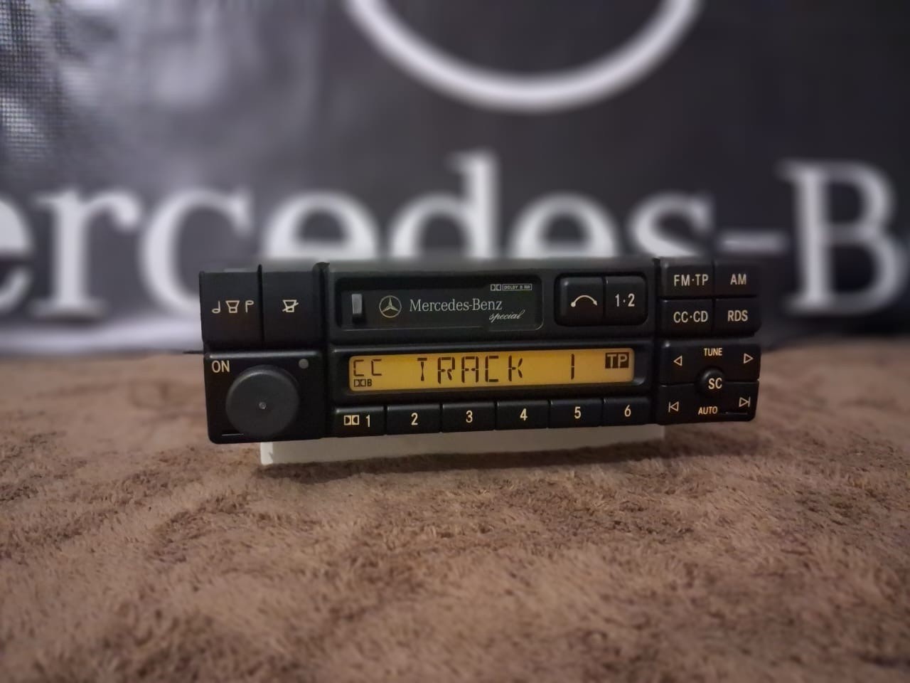 Mercedes Becker BE1650 Car Radio Cassette Player W124 W201 W202 W140 R129 OEM