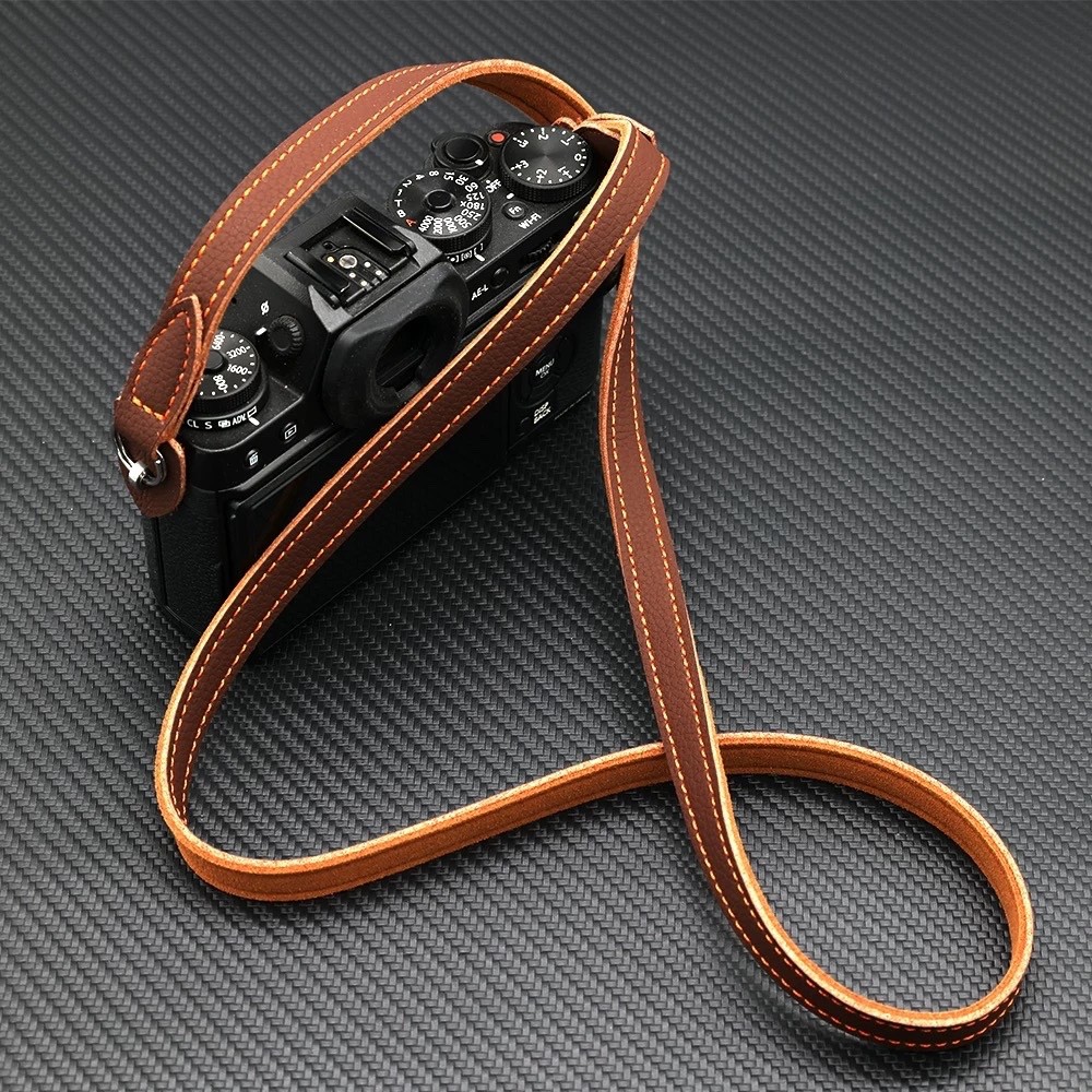 Vintage Retro Handmade Genuine Calf Leather Camera Strap Black Brown with Lugs Vintage Retro Handmade Genuine Calf Leather Camera Strap Black Brown with Lugs