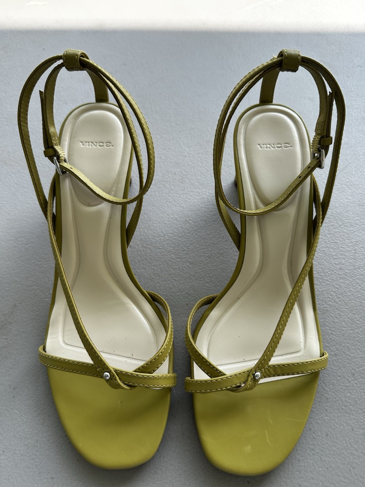 Vince Marilyn Strappy Sandal Size 8. Dried Citrus Vince Marilyn Strappy Sandal Size 8. Dried Citrus