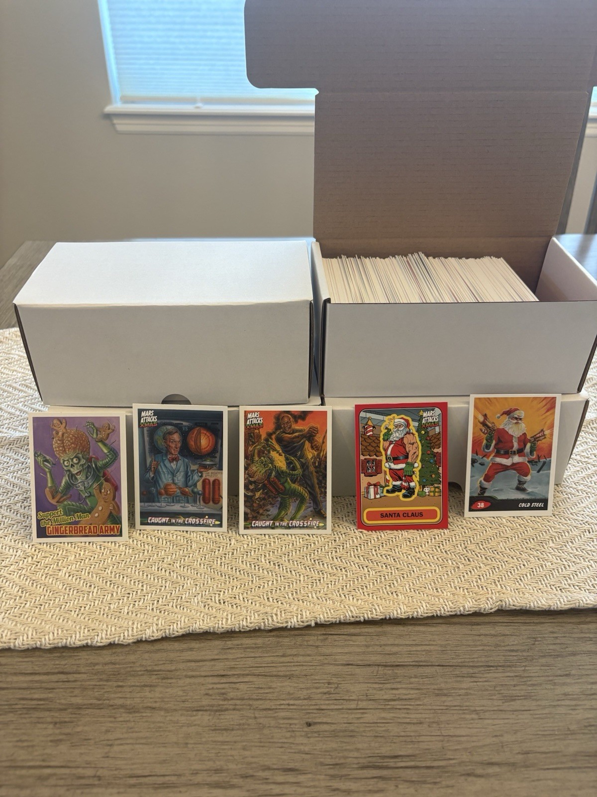 2026 Topps Mars Attacks XMAS 1400+ Card Lot Base Characters Short Print Santa 2026 Topps Mars Attacks XMAS 1400+ Card Lot Base Characters Short Print Santa