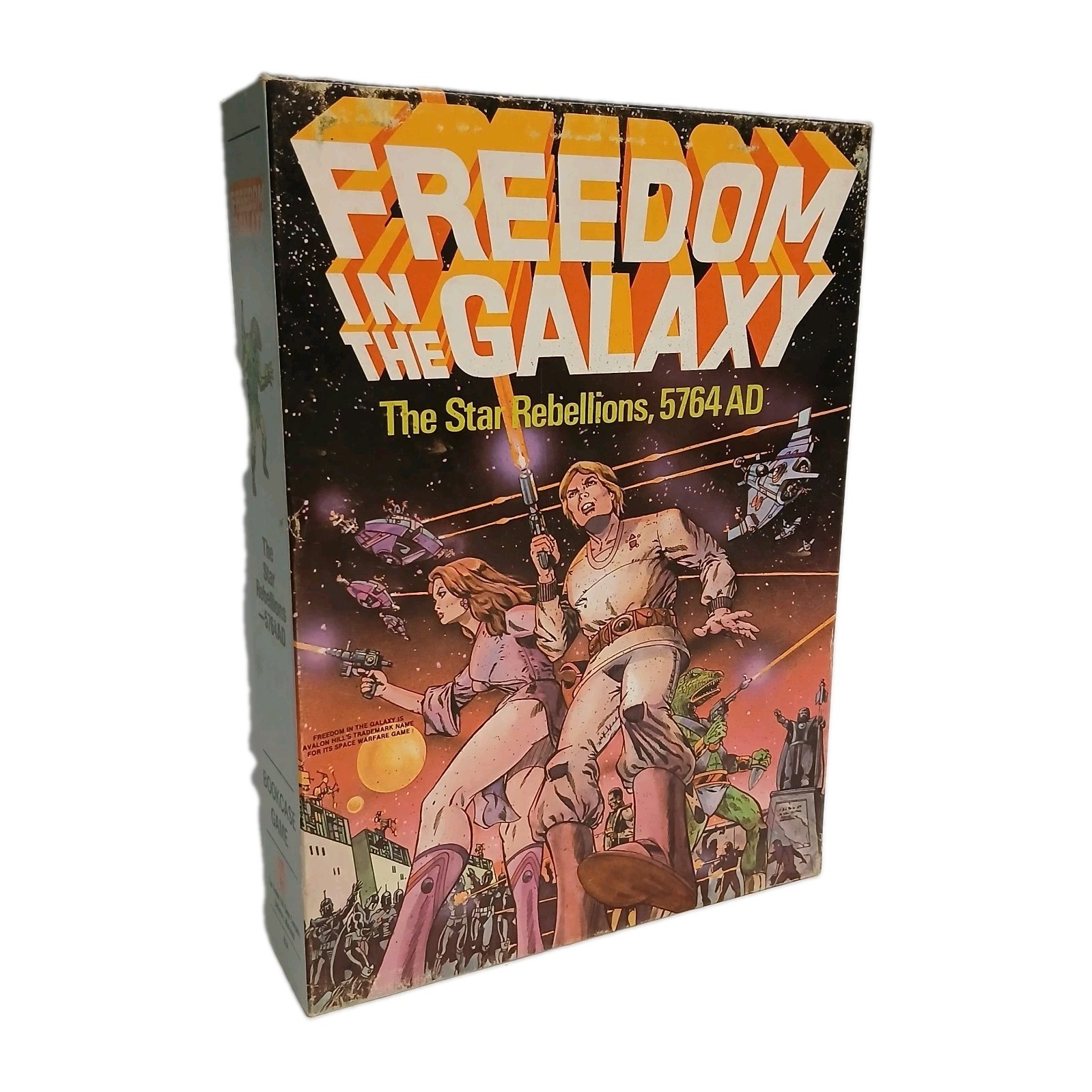 Avalon Hill Freedom in the Galaxy Bookcase Game Complete Fair Condition Avalon Hill Freedom in the Galaxy Bookcase Game Complete Fair Condition