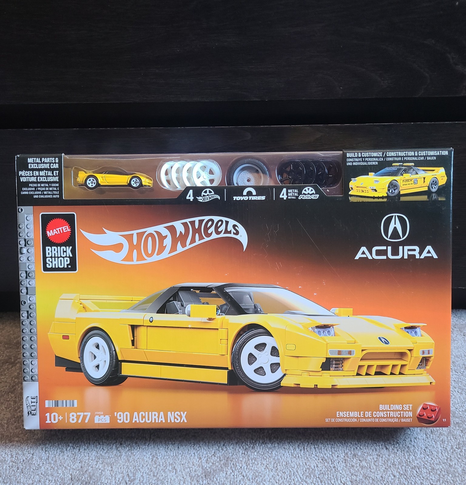 Mattel Brick Shop Hot Wheels 90 Acura NSX Building Toy 877 Pieces *IN HAND* Mattel Brick Shop Hot Wheels 90 Acura NSX Building Toy 877 Pieces *IN HAND*