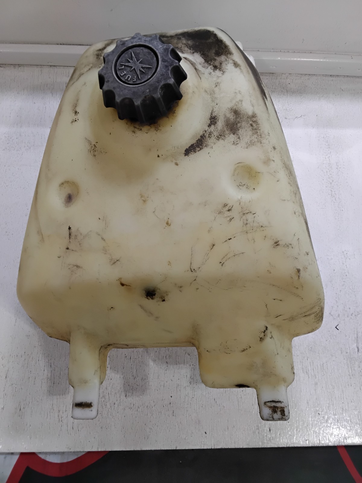 1993 POLARIS 350 2X4 FUEL TANK 5430968 S016
