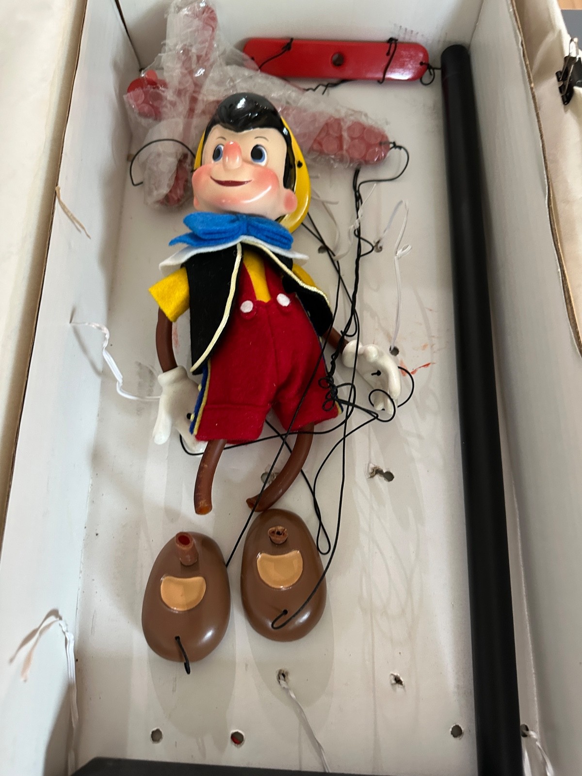 Rare Disney\'s Pinocchio 60th Anniv Marionette by Bob Baker Limited Ed Rare Disney\'s Pinocchio 60th Anniv Marionette by Bob Baker Limited Ed