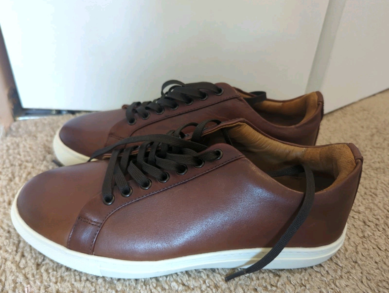 NWOT Thursday Premier Low Top Sneaker Coffee Brown Leather Lace-Up Women\'s 9.5 NWOT Thursday Premier Low Top Sneaker Coffee Brown Leather Lace-Up Women\'s 9.5