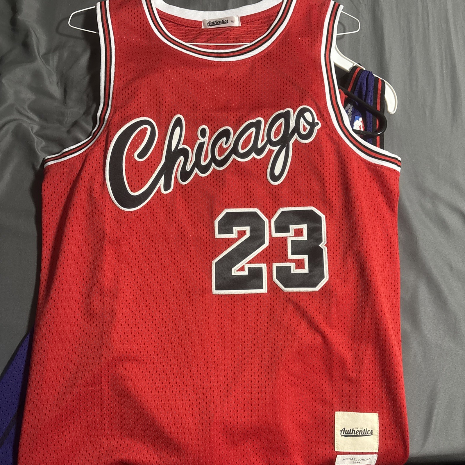 Jordan 1984-85 Chicago Bulls Rookie Jersey Sz 44 L Jordan 1984-85 Chicago Bulls Rookie Jersey Sz 44 L