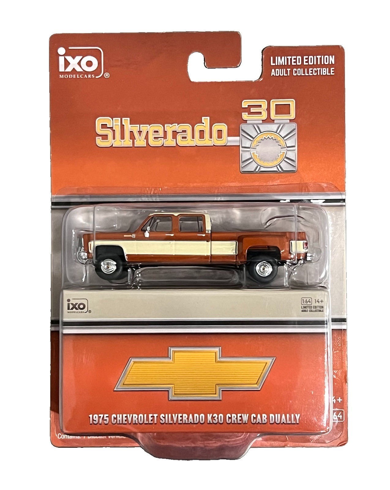 IXO MODELS 1975 CHEVY SILVERADO K30 CREW CAB SQUAREBODY DUALLY 1:64 SCALE