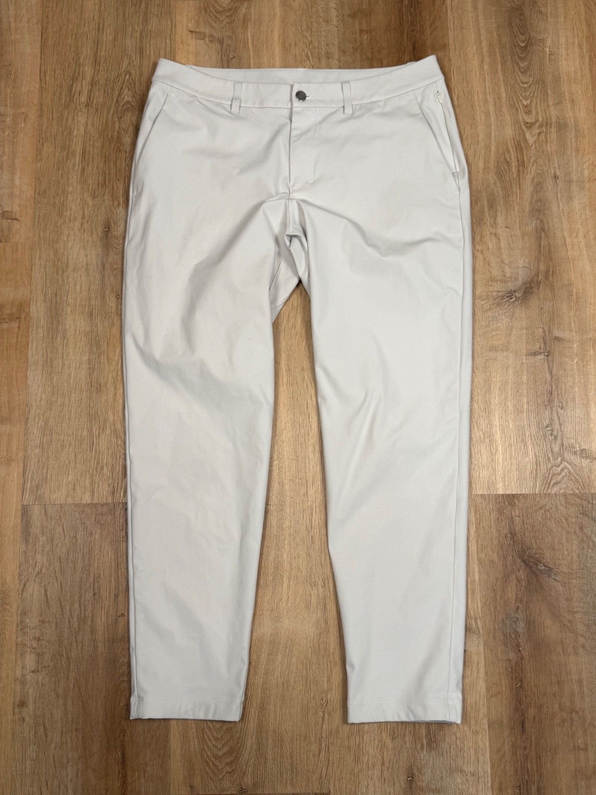 Lululemon Mens ABC Slim Fit Trouser 34 Lululemon Mens ABC Slim Fit Trouser 34