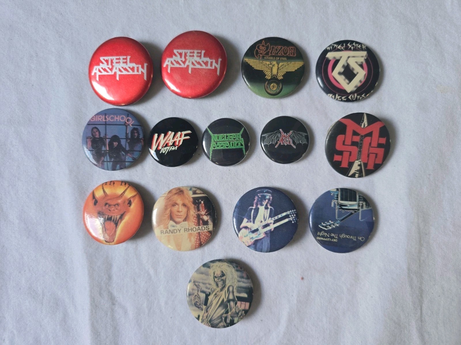 14 Vintage 1980s Rock Heavy Metal Band Pin Button Lot - Iron Maiden Zeppelin Etc 14 Vintage 1980s Rock Heavy Metal Band Pin Button Lot - Iron Maiden Zeppelin Etc