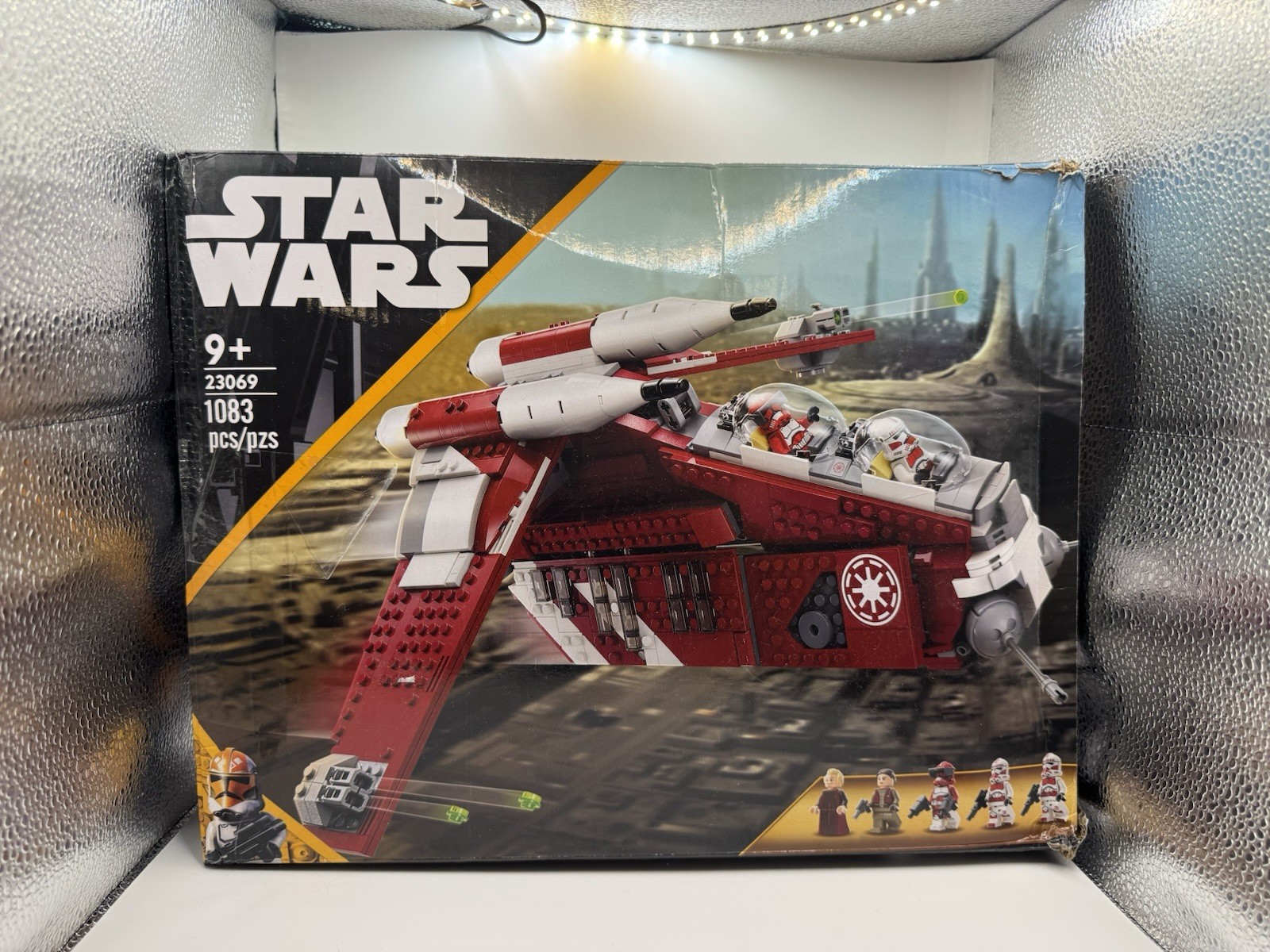 Custom LEGO Star Wars: Coruscant Guard Gunship - Not Real Lego - Open Box Custom LEGO Star Wars: Coruscant Guard Gunship - Not Real Lego - Open Box