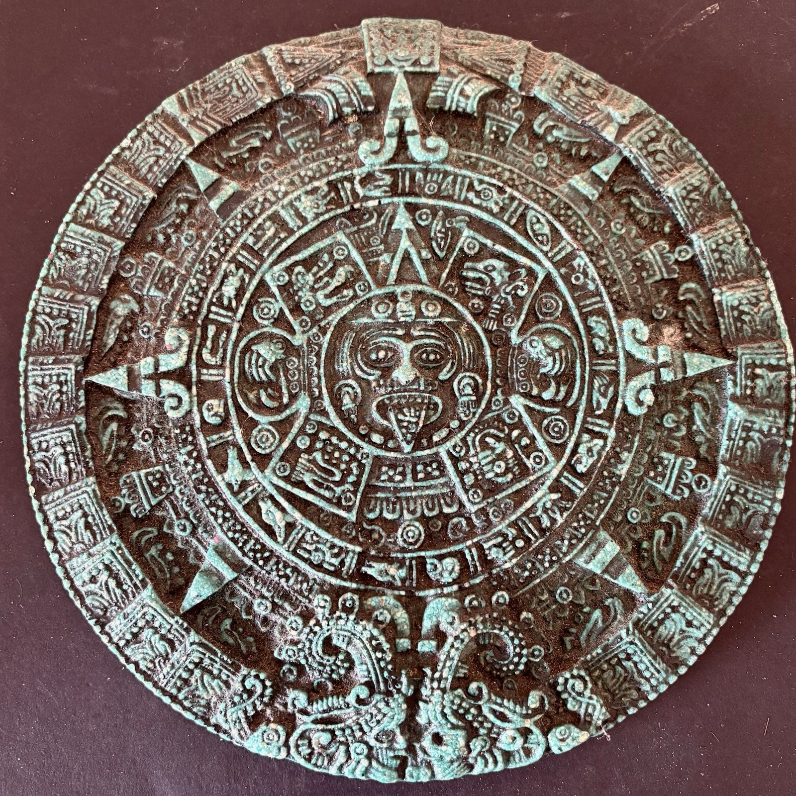 Vintage Mexican FOLK ART Aztec Mayan Calendar 9” Diameter. Map On Back. Green.