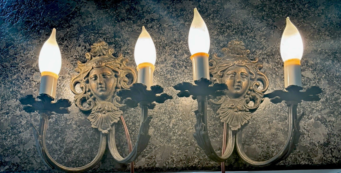 ANTIQUE ART NOUVEAU Female Face Or Mask DOUBLE ARM BRASS Or Bronze SCONCE Pair ANTIQUE ART NOUVEAU Female Face Or Mask DOUBLE ARM BRASS Or Bronze SCONCE Pair