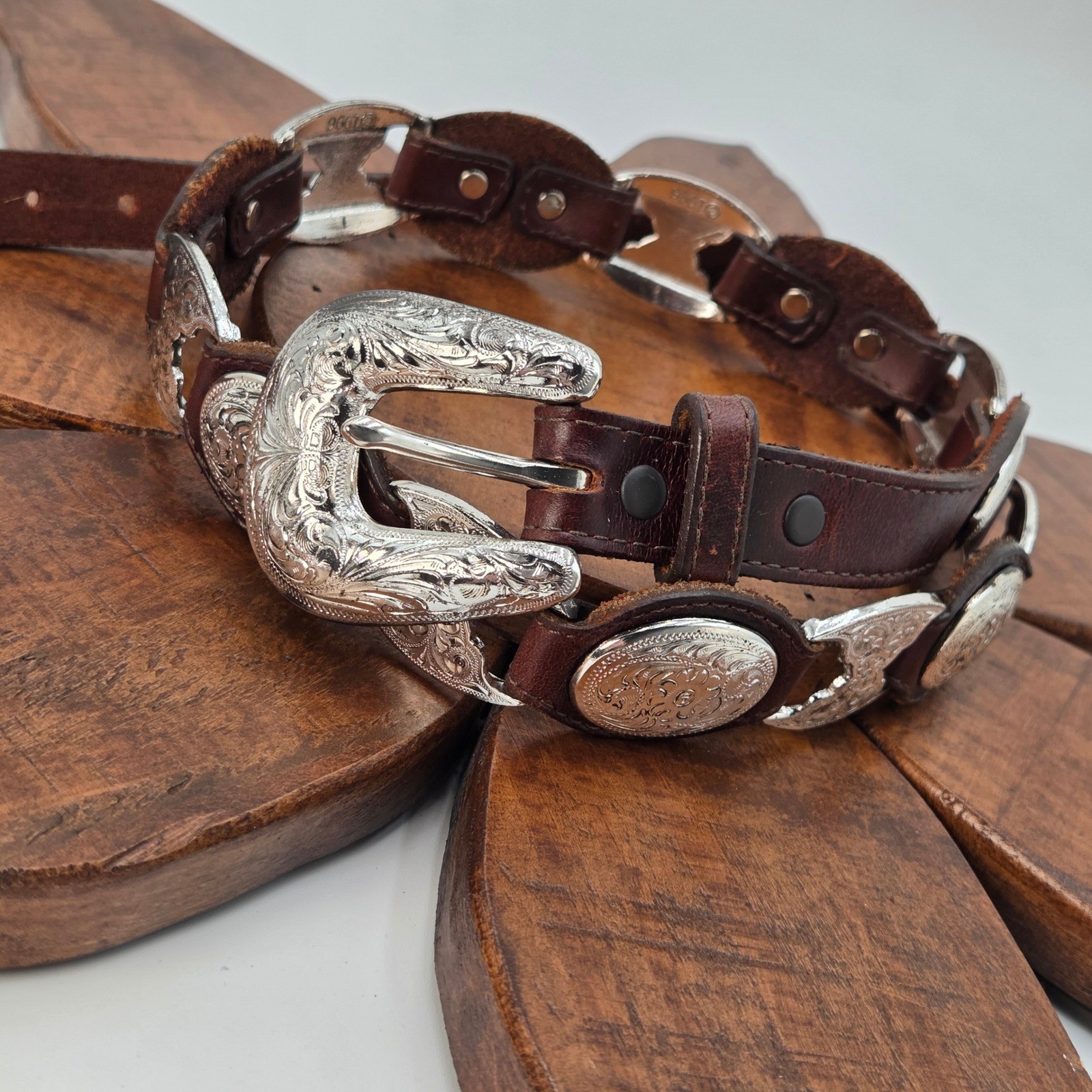 Vintage 1996 Western Concho Link Leather Belt 32 Brown Silver Western Rodeo