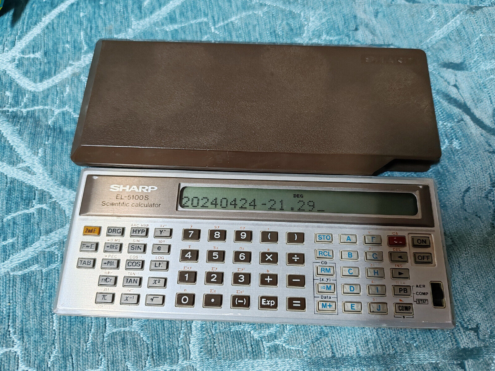 Vintage SHARP EL-5100S calculator with hardcover in good condition